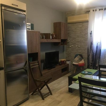 Home Sweet Home - 1 Bedroom Apartment Athena Bagian luar foto